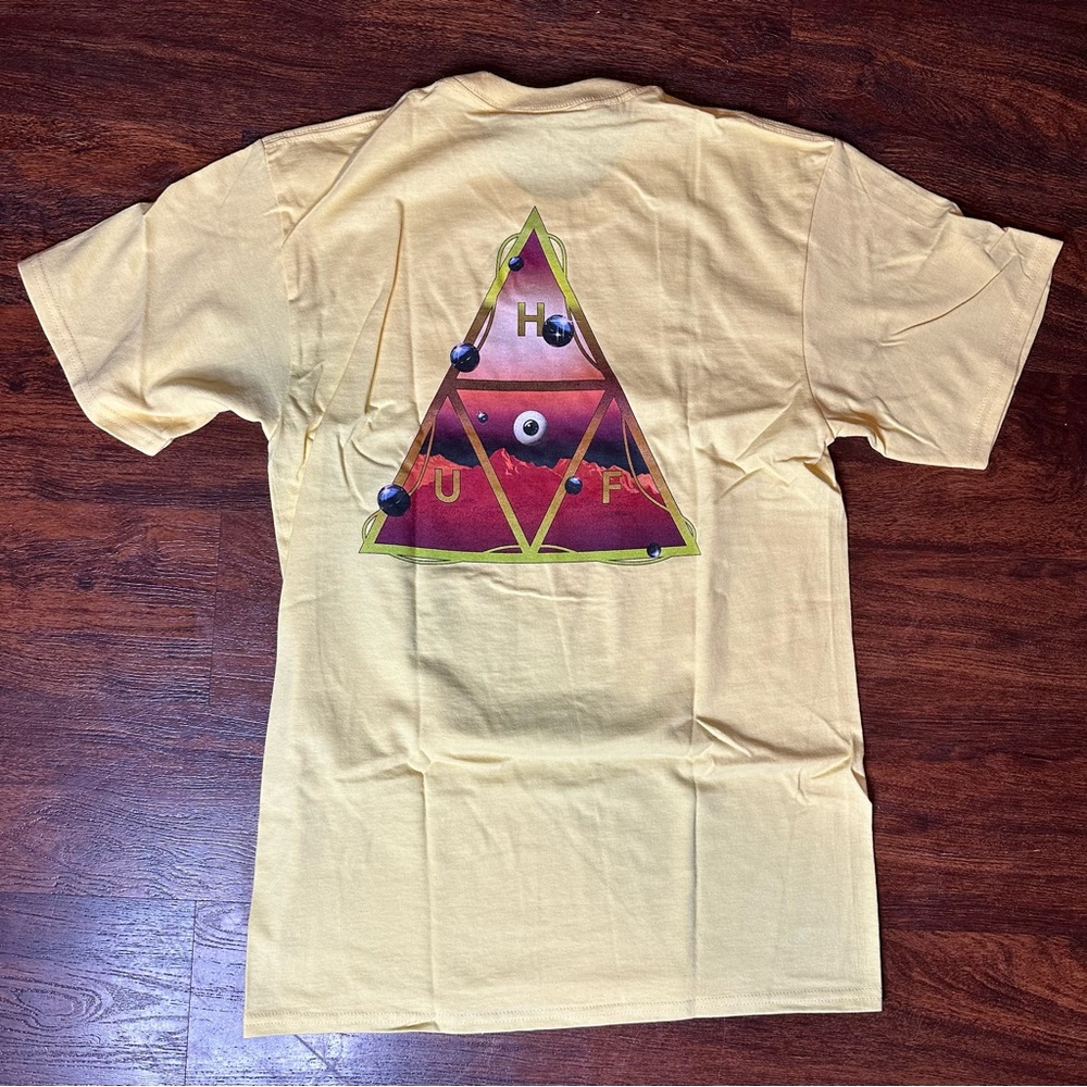 HUF Shirt Medium Short Sleeve